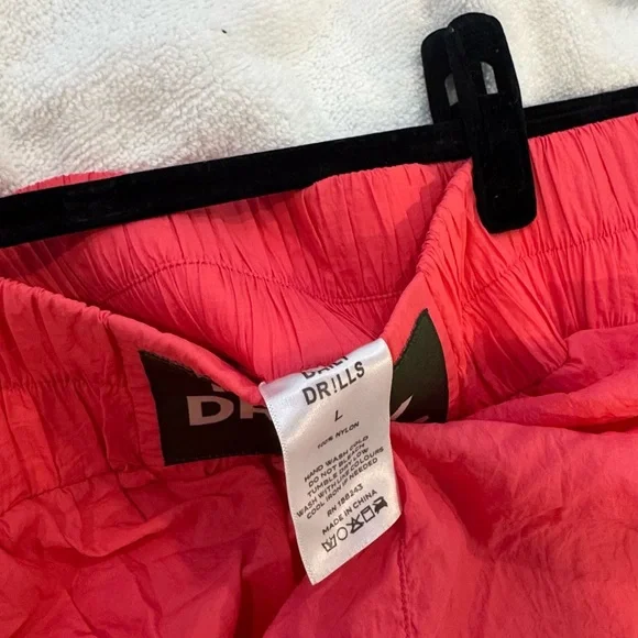 Daily Drills Women's Pink Bubble Shorts - Picture 4 of 4